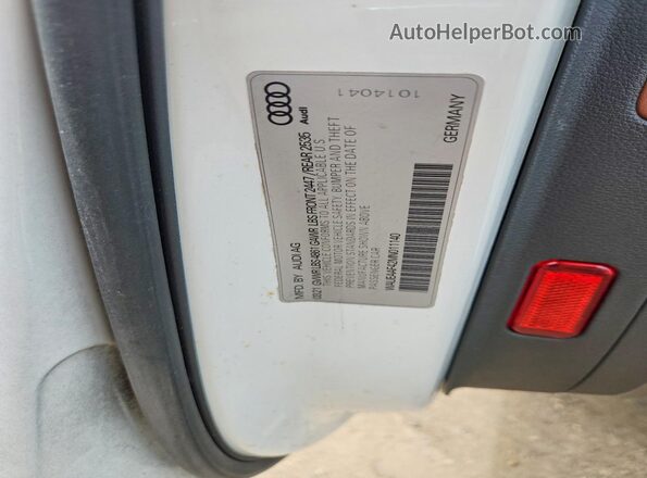 WAUEAAF42MN011140 2021 AUDI A4 Белый 