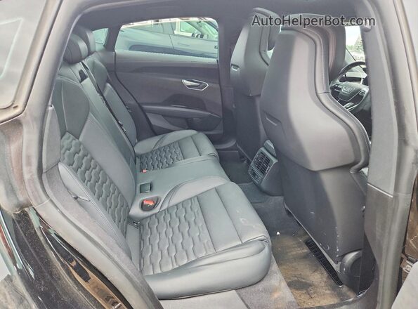 WAUEJBFW2N7011040 2022 AUDI E-TRON Black 