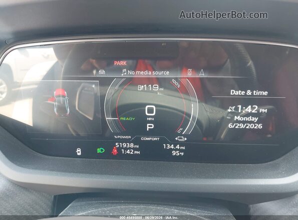 WAUEJBFW6N7004916 2022 AUDI E-TRON Black Vista de los asientos traseros