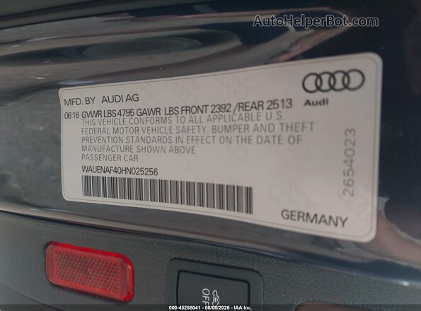 WAUENAF40HN025256 2017 AUDI A4 Black Вид підкапотного простору