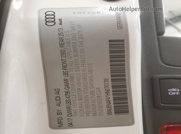 WAUENAF41HN070139 2017 AUDI A4 White Widok wnętrza 360 stopni