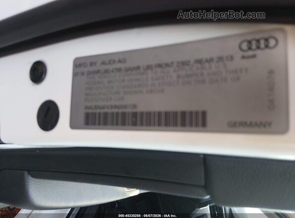 WAUENAF43HN006135 2017 AUDI A4 White 