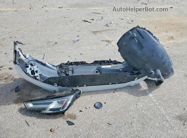 WAUENAF47HN036481 2017 AUDI A4 White Vista del compartimento del motor
