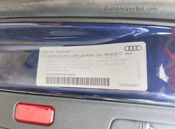 WAUENAF47KN019624 2019 AUDI A4 Blue Vista del compartimento del motor