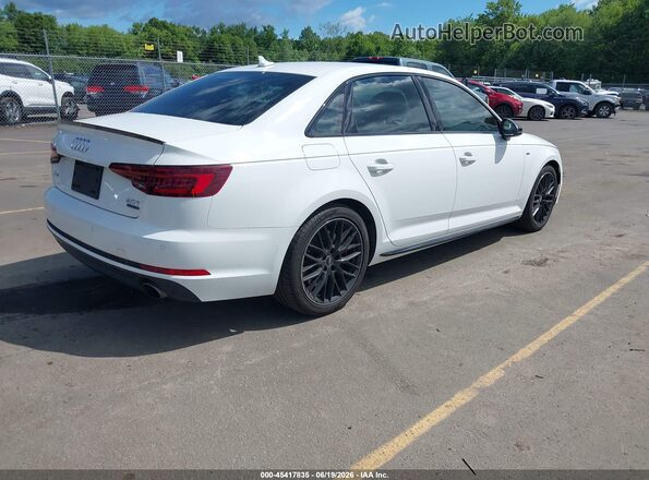 WAUENAF48JA058129 2018 AUDI A4 White 
