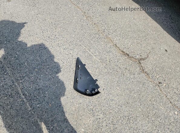 WAUENAF4XJN000970 2018 AUDI A4 Black Engine compartment view