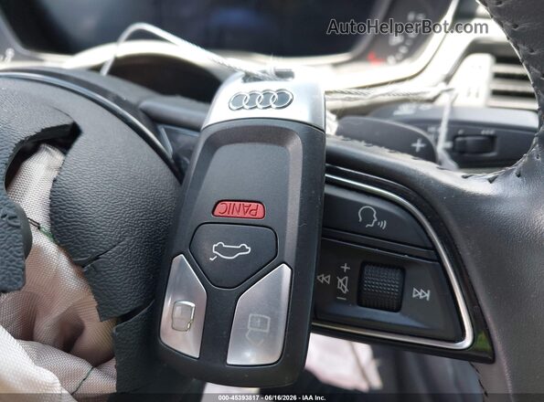 WAUENCF53JA033501 2018 AUDI A5 Silver Widok deski rozdzielczej