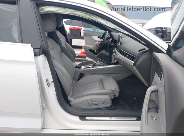 WAUENCF53KA059503 2019 AUDI A5 White Widok wnętrza z przodu