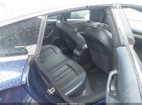WAUENCF5XKA079182 2019 AUDI A5 Blue Widok naklejki z numerem VIN