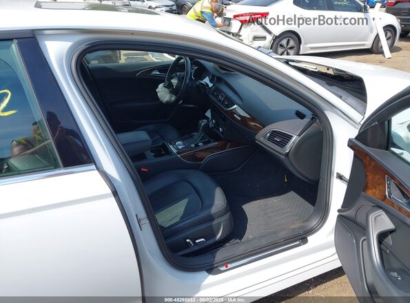 WAUF2AFC3HN030682 2017 AUDI A6 White Вид салону спереду
