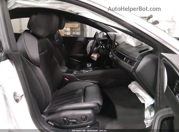 WAUFACF50RA089181 2024 AUDI OTHER White Вид салону спереду