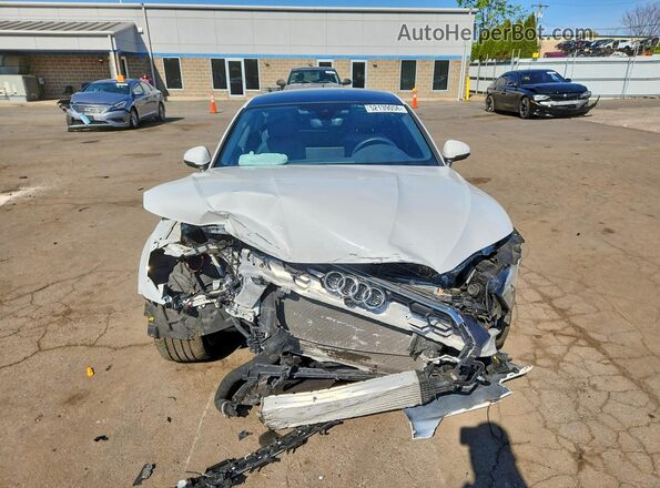 WAUFACF58NA018191 2022 AUDI A5 White Вид спереду