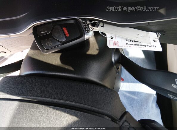 WAUFACF58RA020321 2024 AUDI OTHER Red Առջևի վահանակի տեսք