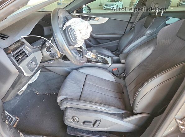 WAUFACF59PA015075 2023 AUDI A5 Gray Widok wnętrza z przodu