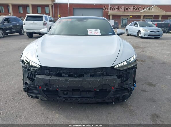 WAUFJBFW1R7004445 2024 AUDI E-TRON White Вид спереду