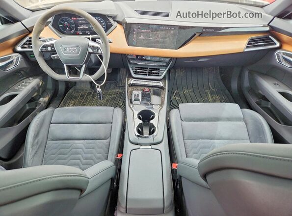 WAUFJBFW4P7002718 2023 AUDI E-TRON Black Вид панелі приладів