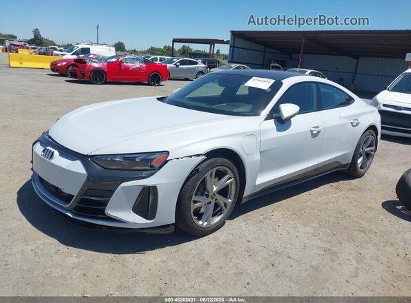 WAUFJBFW4R7004763 2024 AUDI E-TRON White Առջևի ձախ երեք քառորդ տեսարան