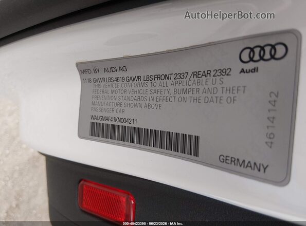 WAUGMAF41KN004211 2019 AUDI A4 White ძრავის განყოფილების ხედი