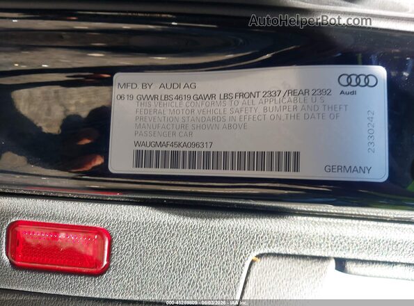 WAUGMAF45KA096317 2019 AUDI A4 Black ძრავის განყოფილების ხედი