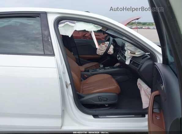 WAUGMAF47KA106202 2019 AUDI OTHER White Front interior view