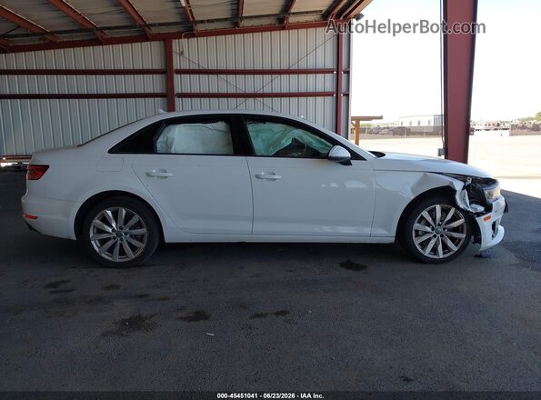 WAUGNAF47HN005417 2017 AUDI A4 White უკანა სალონის ხედი