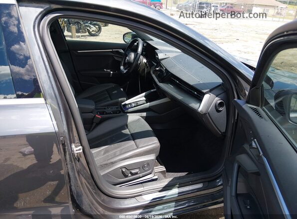 WAUGUDGY0NA018079 2022 AUDI A3 Black წინა სალონის ხედი