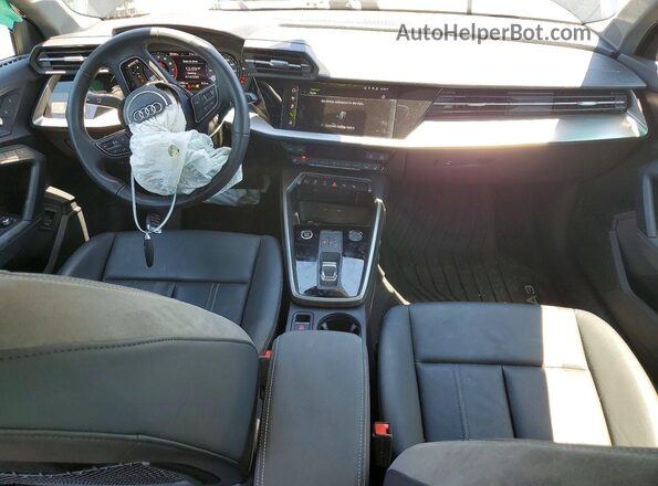 WAUGUDGY6RA137633 2024 AUDI A3 Black Առջևի վահանակի տեսք