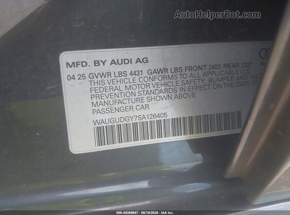 WAUGUDGY7SA126405 2025 AUDI A3 Gray ძრავის განყოფილების ხედი