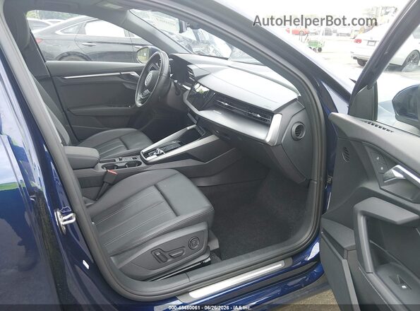 WAUGUDGY8RA059761 2024 AUDI A3 Blue წინა სალონის ხედი