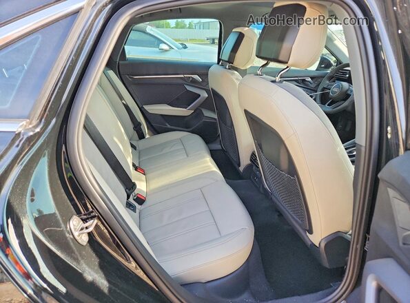 WAUGUDGYXSA051344 2025 AUDI A3 Black უკანა სავარძლების ხედი