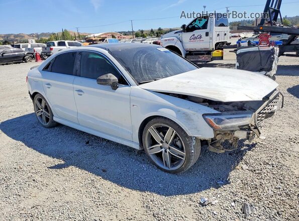 WAUGUGFF3H1046013 2017 AUDI A3 White 