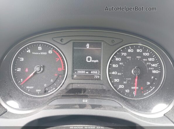 WAUGUGFF8J1021243 2018 AUDI A3 Black Widok tylnych siedzeń