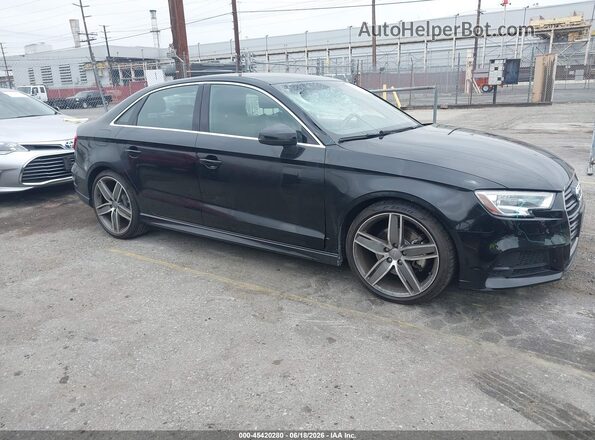 WAUGUGFF8J1021243 2018 AUDI A3 Black Widok wnętrza z tyłu