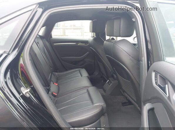 WAUGUGFF8J1021243 2018 AUDI A3 Black Widok naklejki z numerem VIN