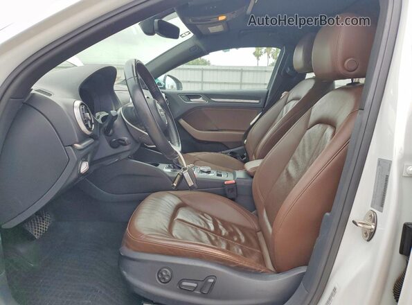 WAUGUGFF9H1042791 2017 AUDI A3 Белый Вид салона спереди