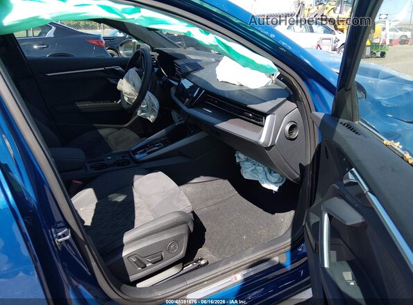 WAUH5DGY2SA060296 2025 AUDI S3 Синий Вид салона спереди