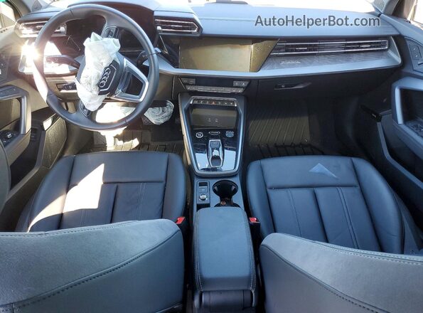 WAUHUDGY6SA074253 2025 AUDI A3 Black Առջևի վահանակի տեսք