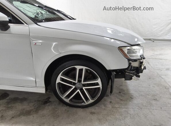 WAUJ8GFF2H1059457 2017 AUDI A3 White 