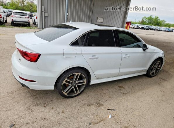 WAUJ8GFF7J1017968 2018 AUDI A3 White Tył prawy