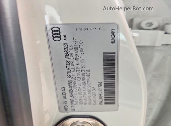 WAUJ8GFF7J1017968 2018 AUDI A3 White Widok komory silnika