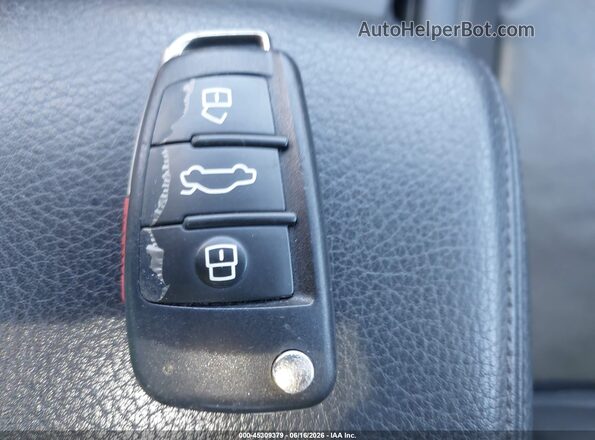 WAUJ8GFFXH1015268 2017 AUDI A3 Silver Vista del salpicadero