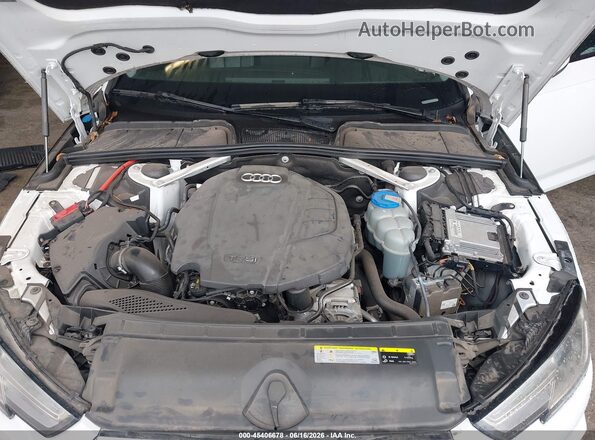 WAUKMAF40JN019520 2018 AUDI A4 Белый 