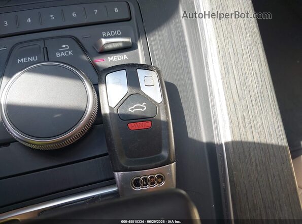 WAUKMAF43JA112426 2018 AUDI A4 White Dashboard view