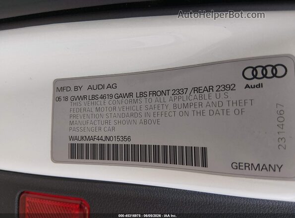 WAUKMAF44JN015356 2018 AUDI A4 White Вид підкапотного простору