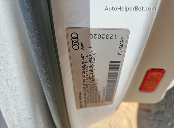 WAUL2BF26NN049240 2022 AUDI A6 White 
