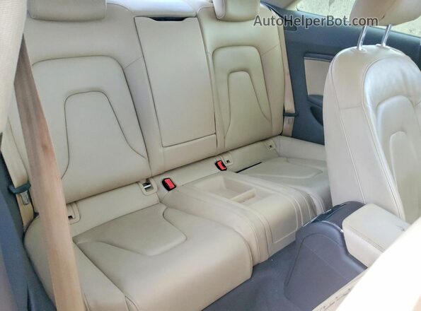 WAUM2AFR8GA045373 2016 AUDI A5 White Vista de los asientos traseros