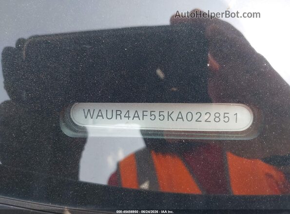 WAUR4AF55KA022851 2019 AUDI S5 Gray Вид підкапотного простору