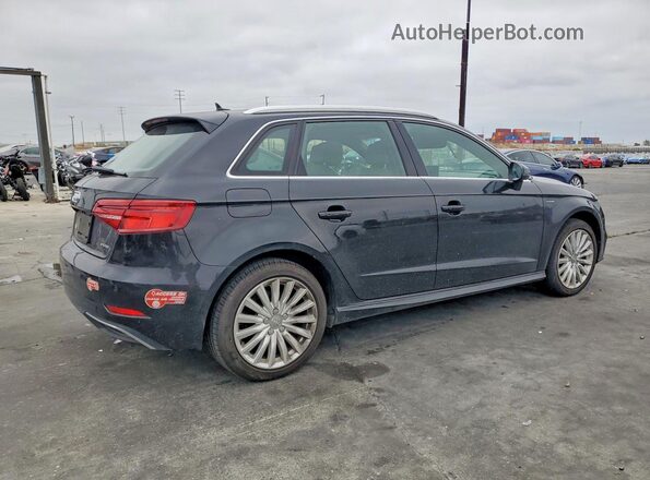 WAUTPBFFXJA083770 2018 AUDI A3 Black 