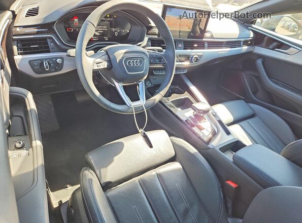WAUUAAF50MA046870 2021 AUDI A5 Серый 