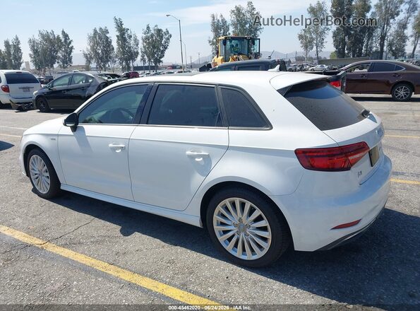 WAUUPBFFXHA118225 2017 AUDI A3 White Trasero izquierdo